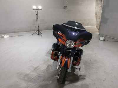 Harley-Davidson Street Glide FLHXSE1800 CVO 2015