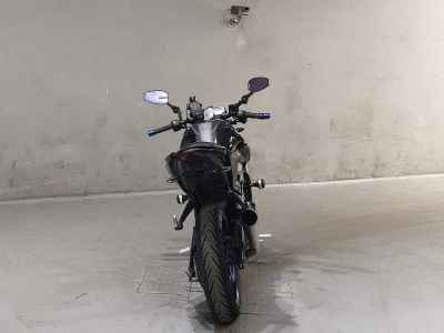 Yamaha MT-25