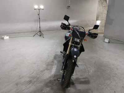 Suzuki DR-Z400SM 2011