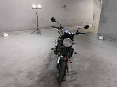 Kawasaki Z900RS 2024
