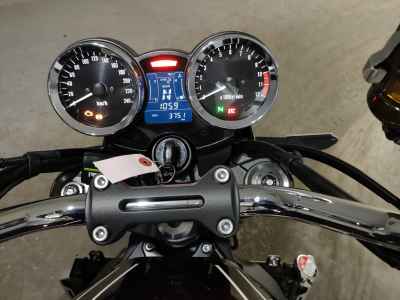 Kawasaki Z900RS 2024