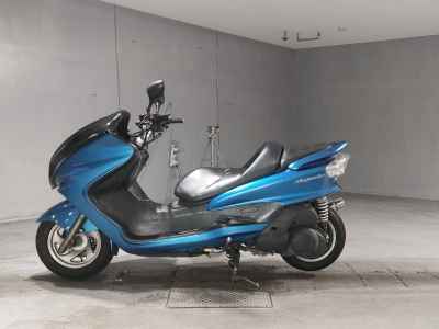 Yamaha Majesty 250