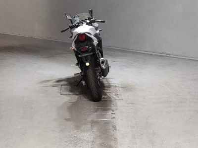 Suzuki GSX250R