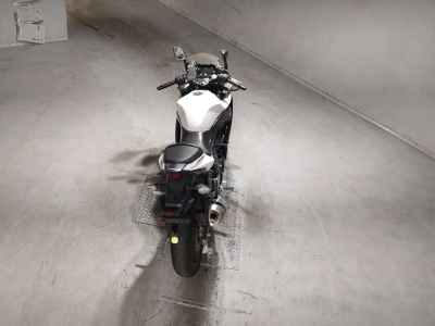 Suzuki GSX250R