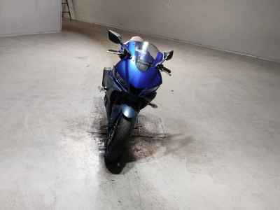 Yamaha YZF-R3 2022
