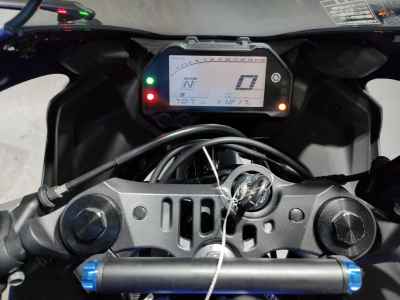Yamaha YZF-R25