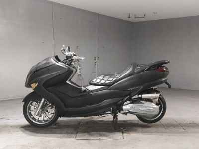 Yamaha Majesty 250
