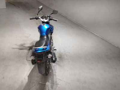 Suzuki GSR250