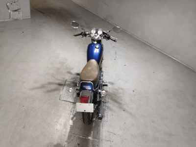 Yamaha SR400 2021