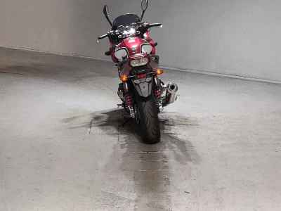 Honda CB400 Super Boldor 2020
