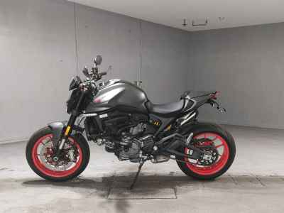 Ducati Monster 937+ 2021