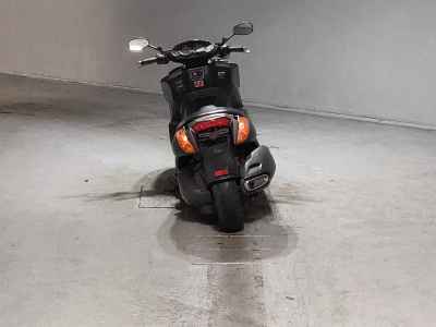 Suzuki Gemma 250