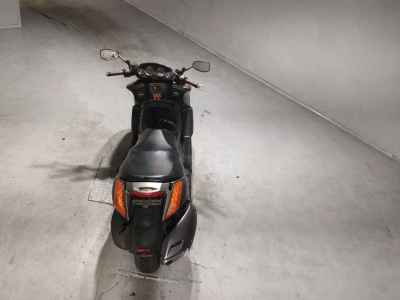 Suzuki Gemma 250