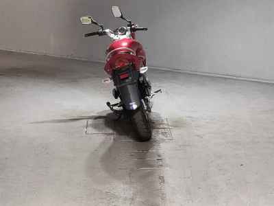 Suzuki GSR250