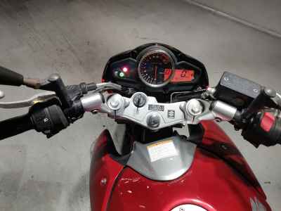 Suzuki GSR250