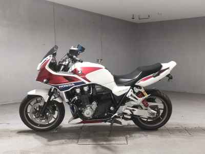 Honda CB1300 Super Boldor 2016