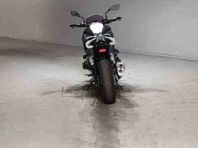 Kawasaki Z800 2013