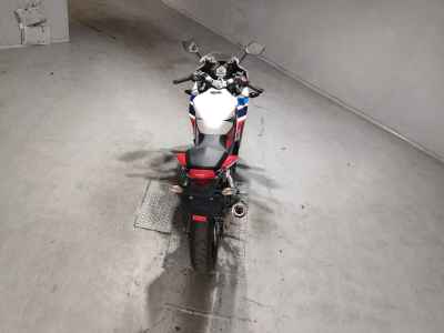 Honda CBR250R