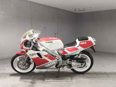 Yamaha TZR250
