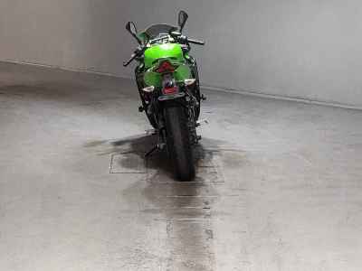 Kawasaki Ninja ZX-25R KRT Edition