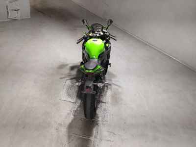 Kawasaki Ninja ZX-25R KRT Edition