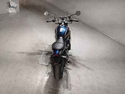Kawasaki Z900RS 2023