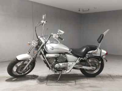 Honda Magna 250