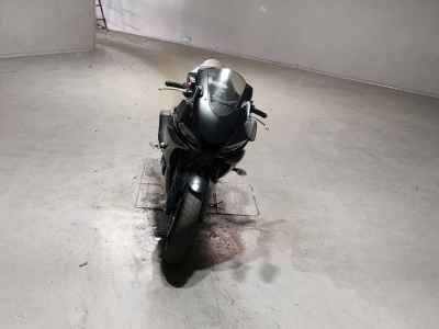 Yamaha YZF-R25