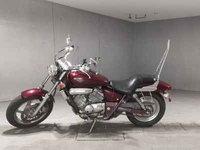 Honda Magna 250