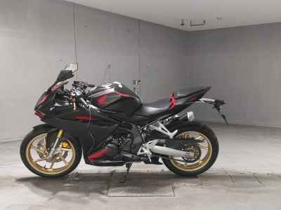 Honda CBR250RR