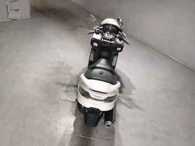 Suzuki Skywave 250M