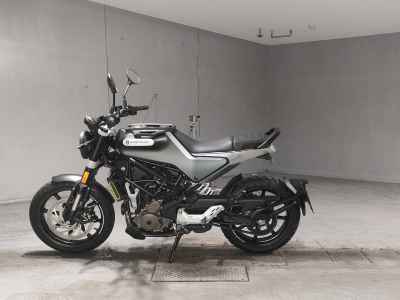 Husqvarna Svartpilen 250 2020
