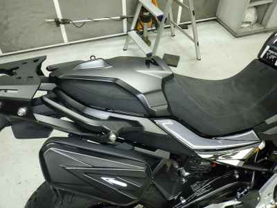 BMW F900XR 2025
