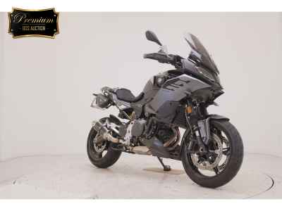 BMW F900XR 2025