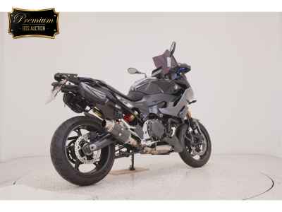 BMW F900XR 2025
