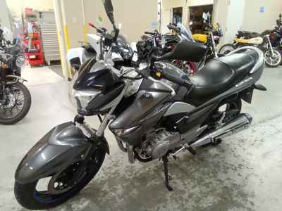 Suzuki GSR250