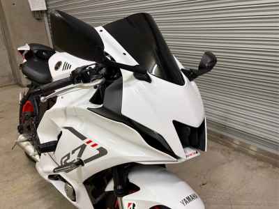Yamaha YZF-R7 2025
