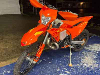 KTM 250 EXC Six Days 2025
