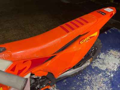 KTM 250 EXC Six Days 2025