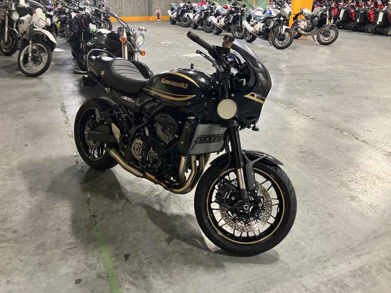 Kawasaki Z900RS 2023