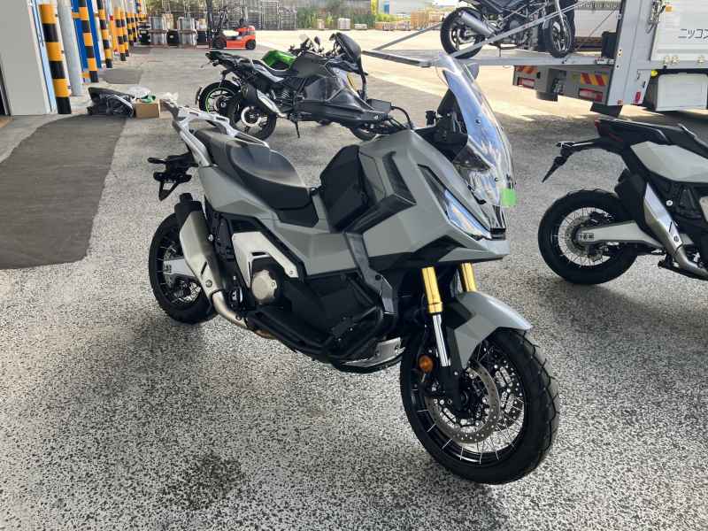 Honda X-Adv 750 2025