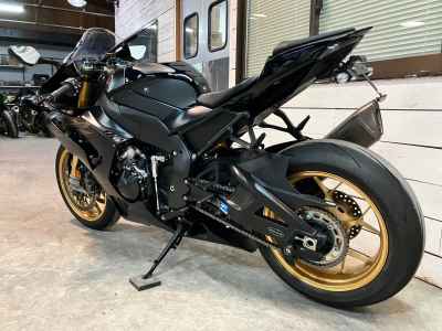Honda CBR1000RR-R FB SP 2022