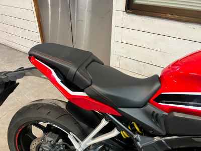 Honda CBR650R 2022