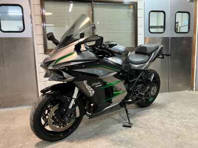 Kawasaki Ninja H2 SX SE+ 2019