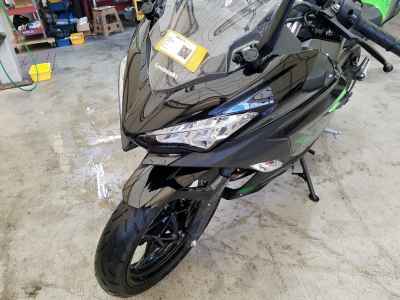 Kawasaki Ninja 400 2024