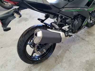 Kawasaki Ninja 400 2024