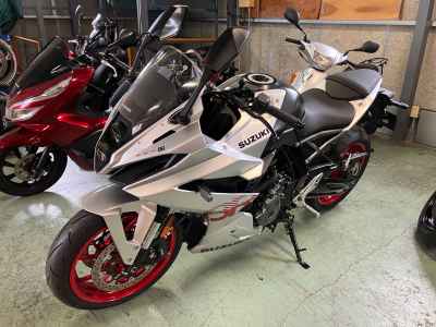 Suzuki GSX-8R 2024