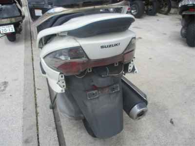 Suzuki Skywave 250S