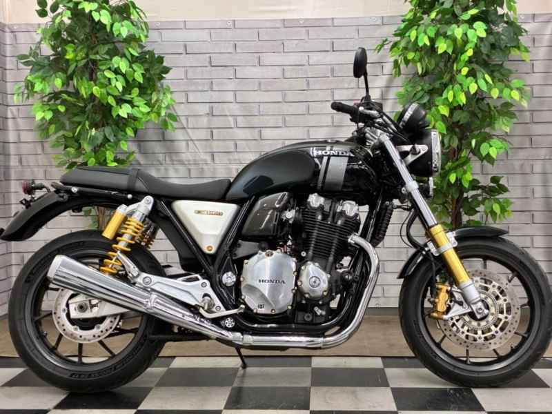 Honda CB1100RS 2017