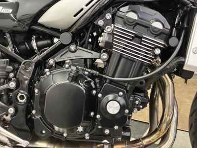 Kawasaki Z900RS 2024